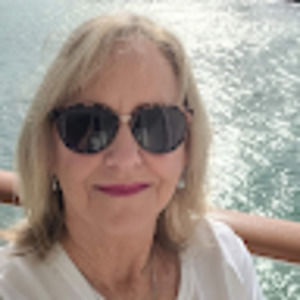 Meet your Posher, Becky